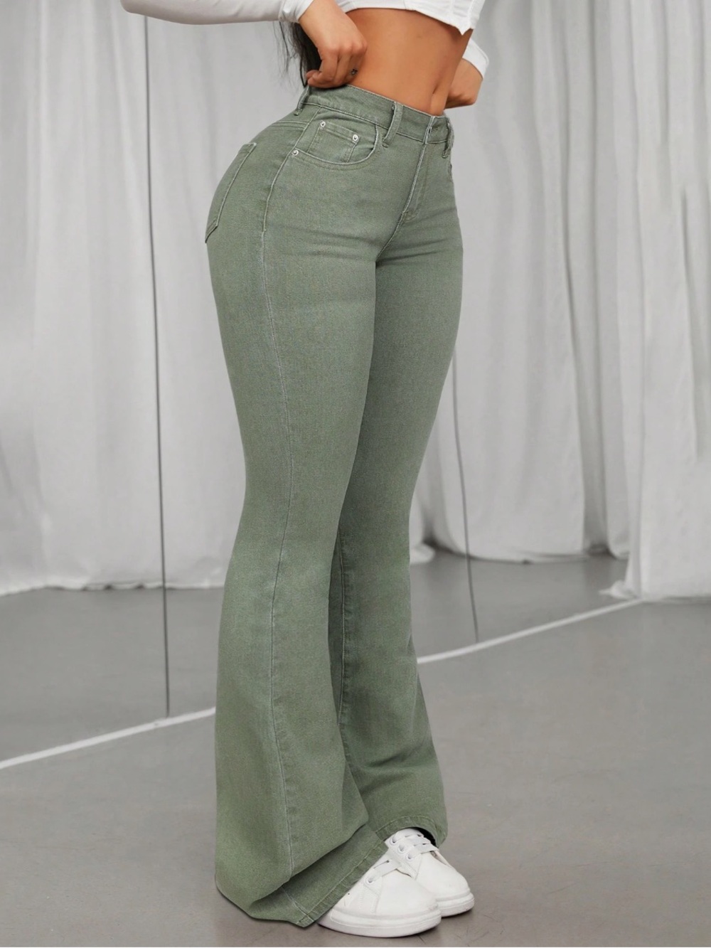 SHEIN Olive Green High-Waist Flared Women's Jeans
